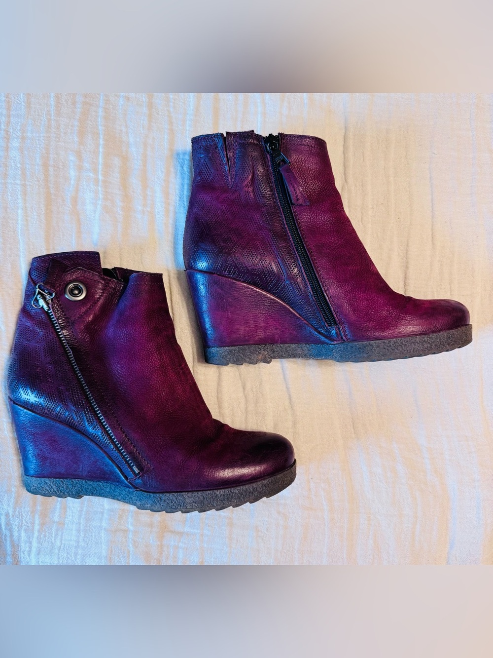 Miz Mooz Newton 39 Bordeaux Leather Wedge Ankle Boots Dual Zip